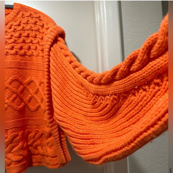 Oversized Thick Bat Wing Sleeves Cable
Knit Sweater Medium Orange - Picture 5 of 13